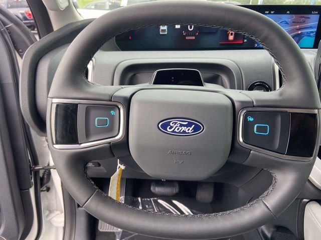 New 2027 Star White Metallic Tri-Coat Ford Active image 12
