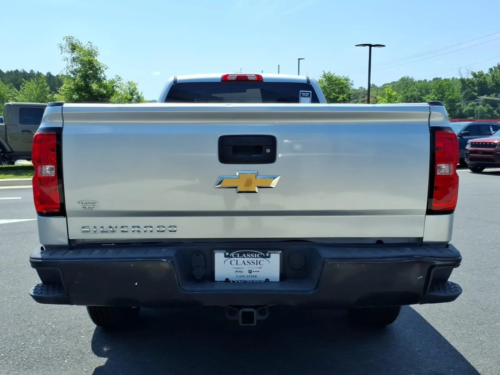 Used 2018 Silver Ice Metallic Chevrolet Work Truck image 14