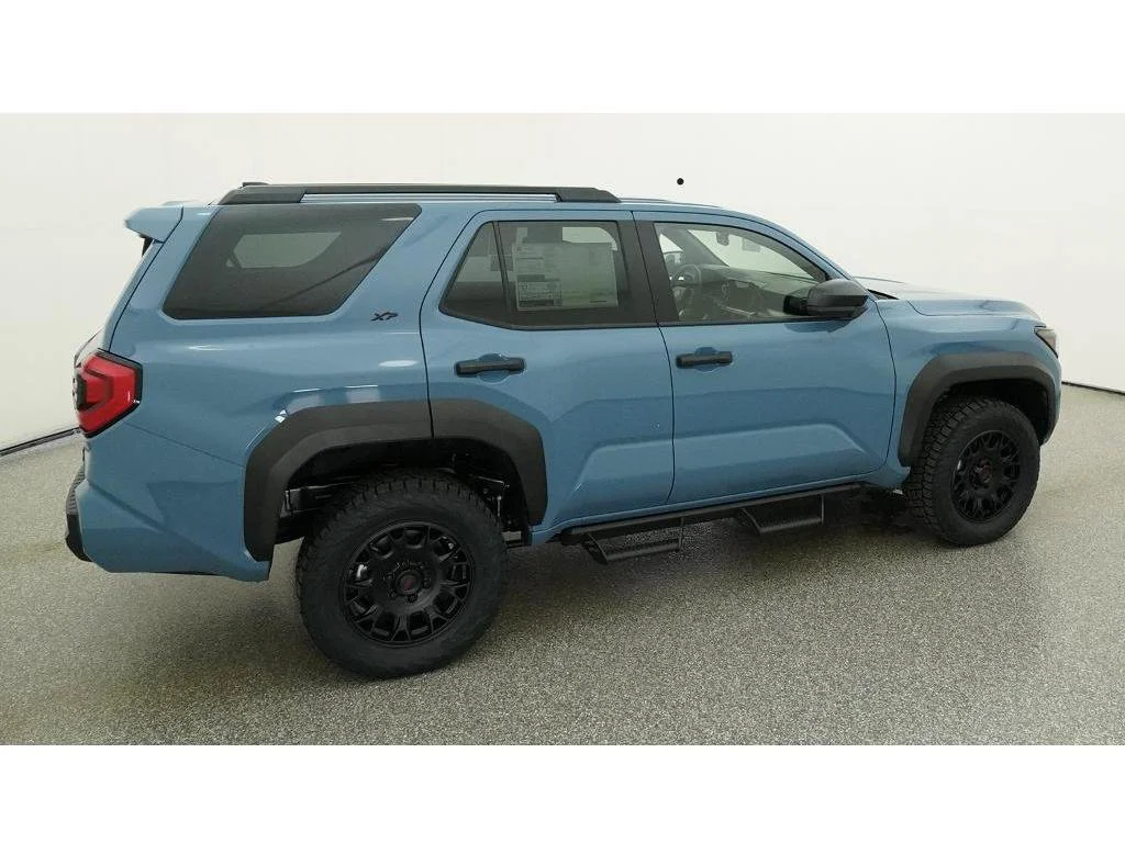 New 2026 Heritage Blue Toyota SR5 image 10