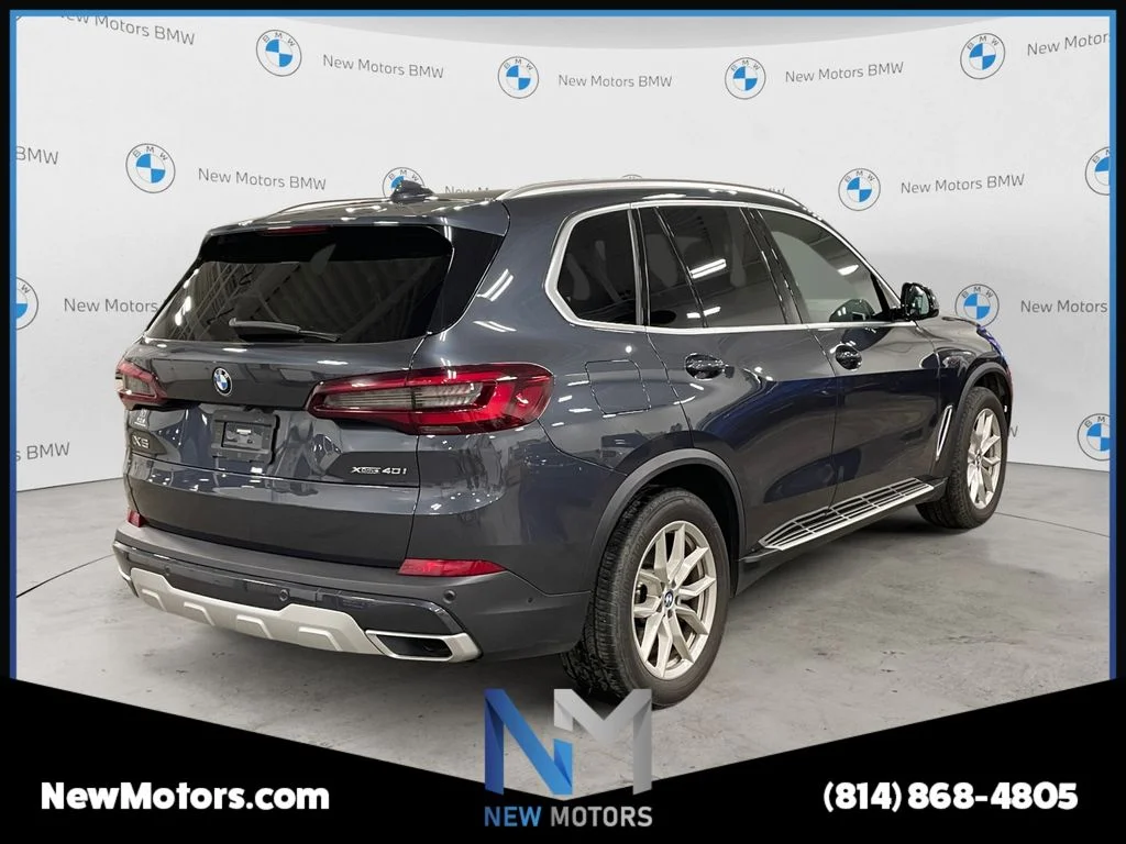 Used 2022 Gray Metallic BMW xDrive40i image 5
