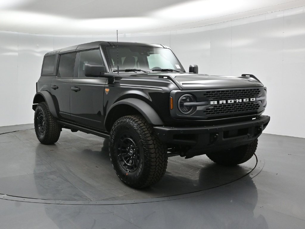 New 2026 Shadow Black Ford Badlands image 54