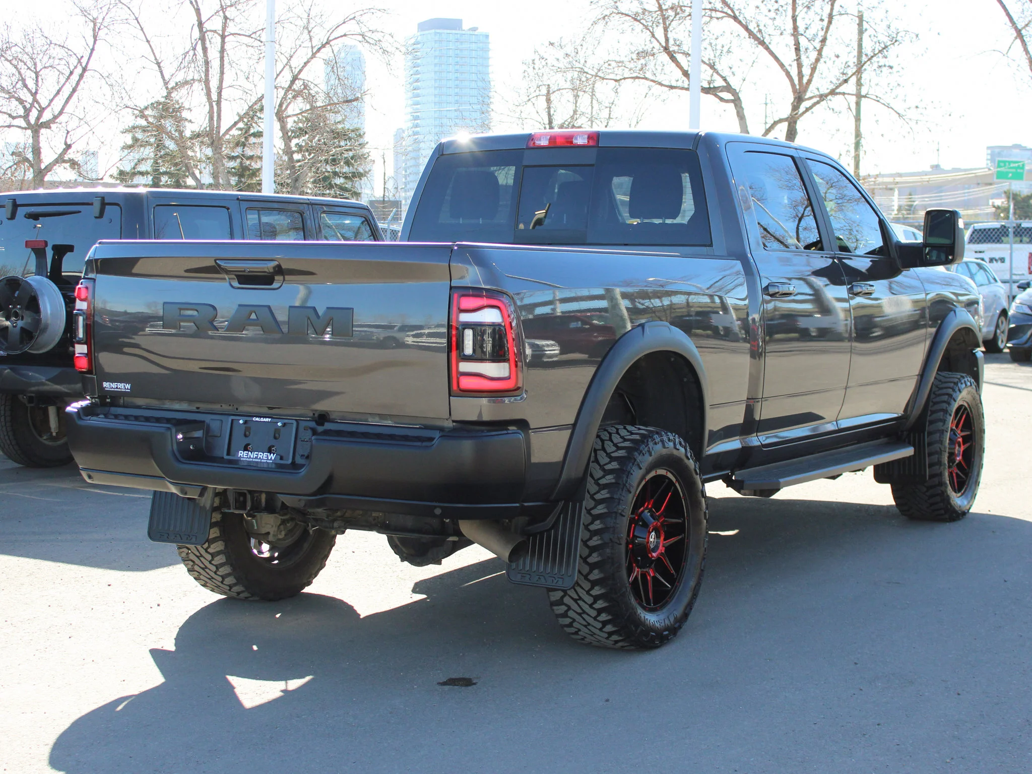 Certified Used 2024 Grey RAM Rebel * No Accidents | Cummins Diesel | Heated/Vented Seats | Lifted | Apple CarPlay | Remote Start image 18