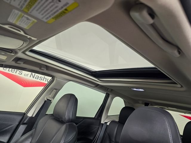 Used 2024 Crystal Black Silica Subaru Limited image 29