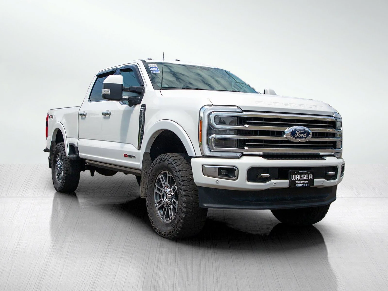 Used 2023 White Ford XL image 7