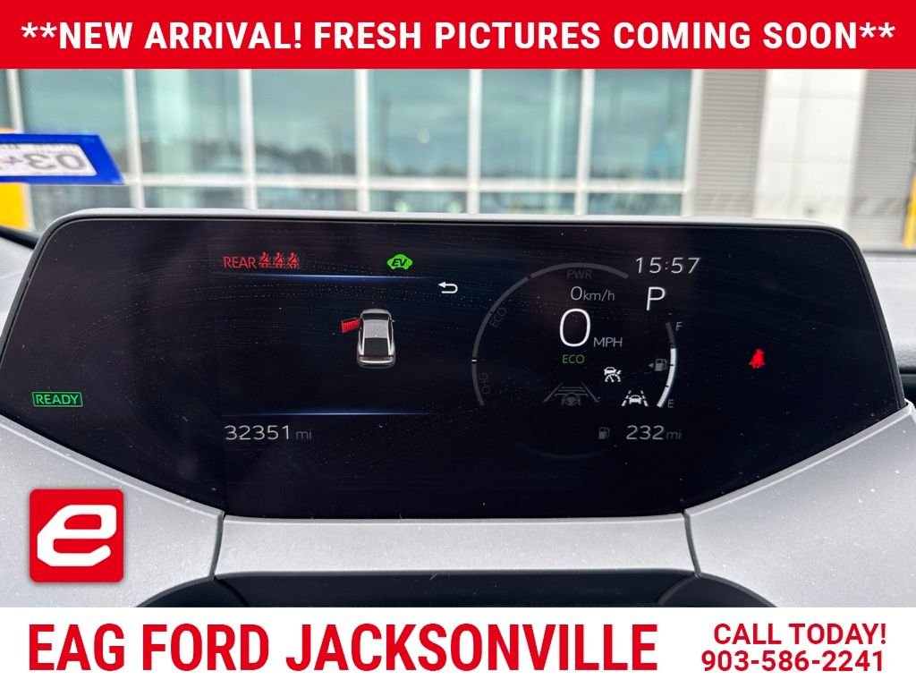 2024 Toyota Prius Limited FWD's photo