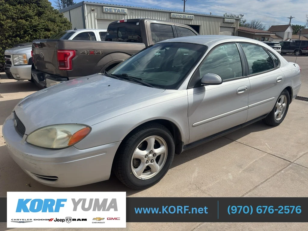 Used 2004 SILVER Ford SES image 1