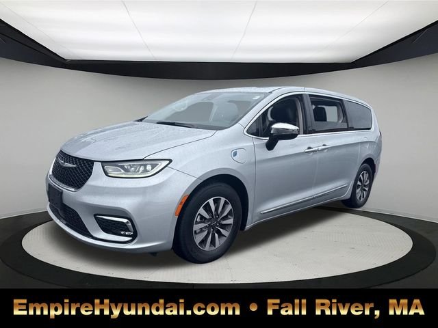 2023 Chrysler Pacifica Hybrid