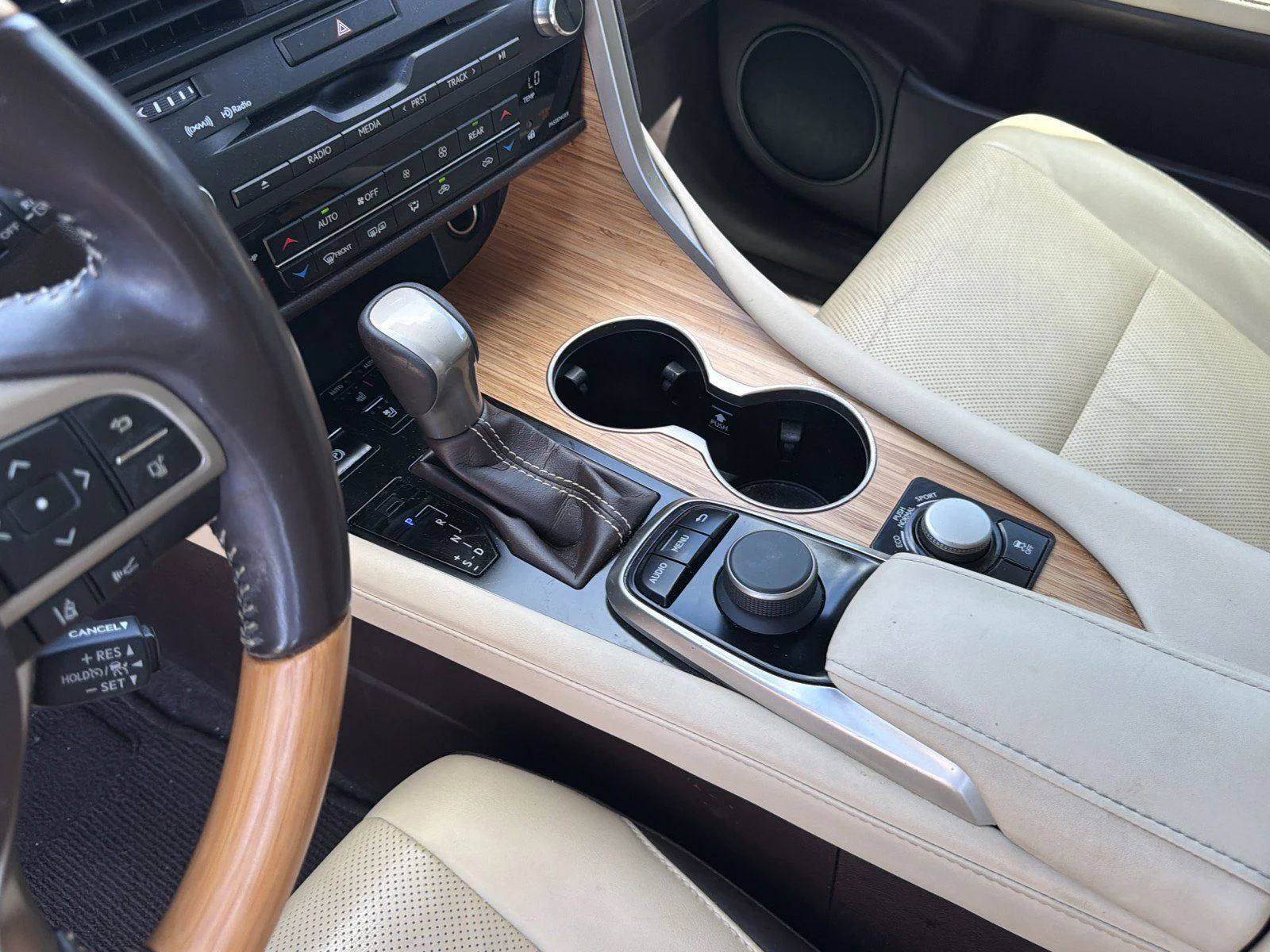 Used 2018 Silver Lexus 350L image 21