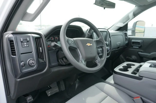 New 2024 Summit White Chevrolet Work Truck image 16