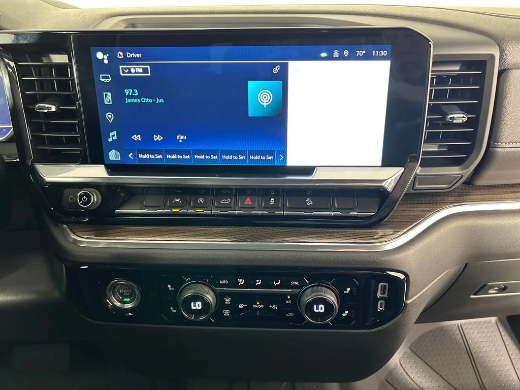 Used 2023 Black Chevrolet RST image 17