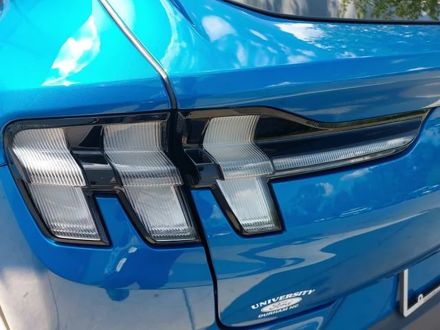 Used 2025 Blue Ford Select image 32