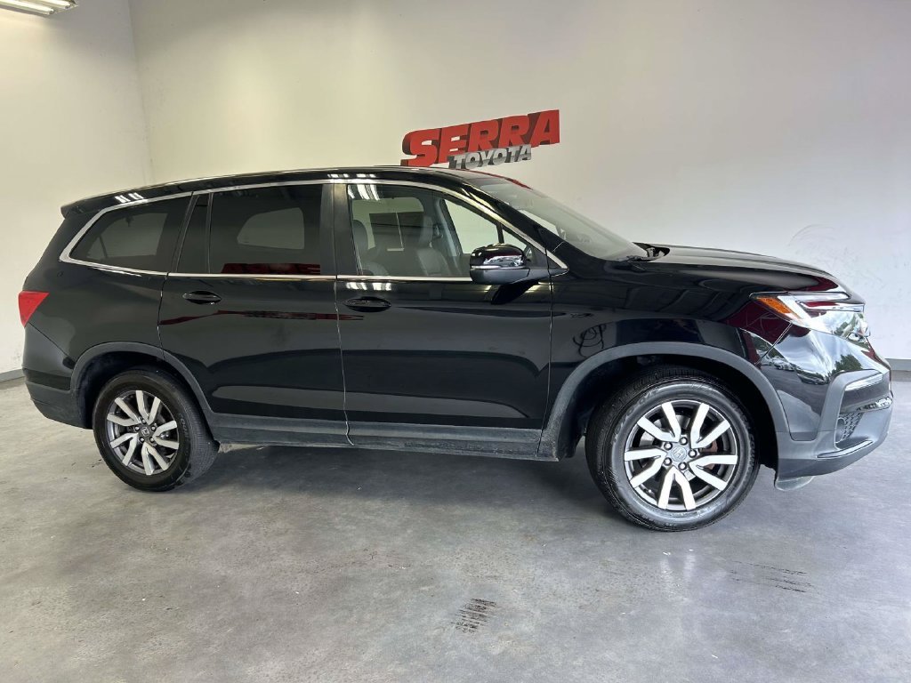 Used 2021 Black Honda EX-L image 2