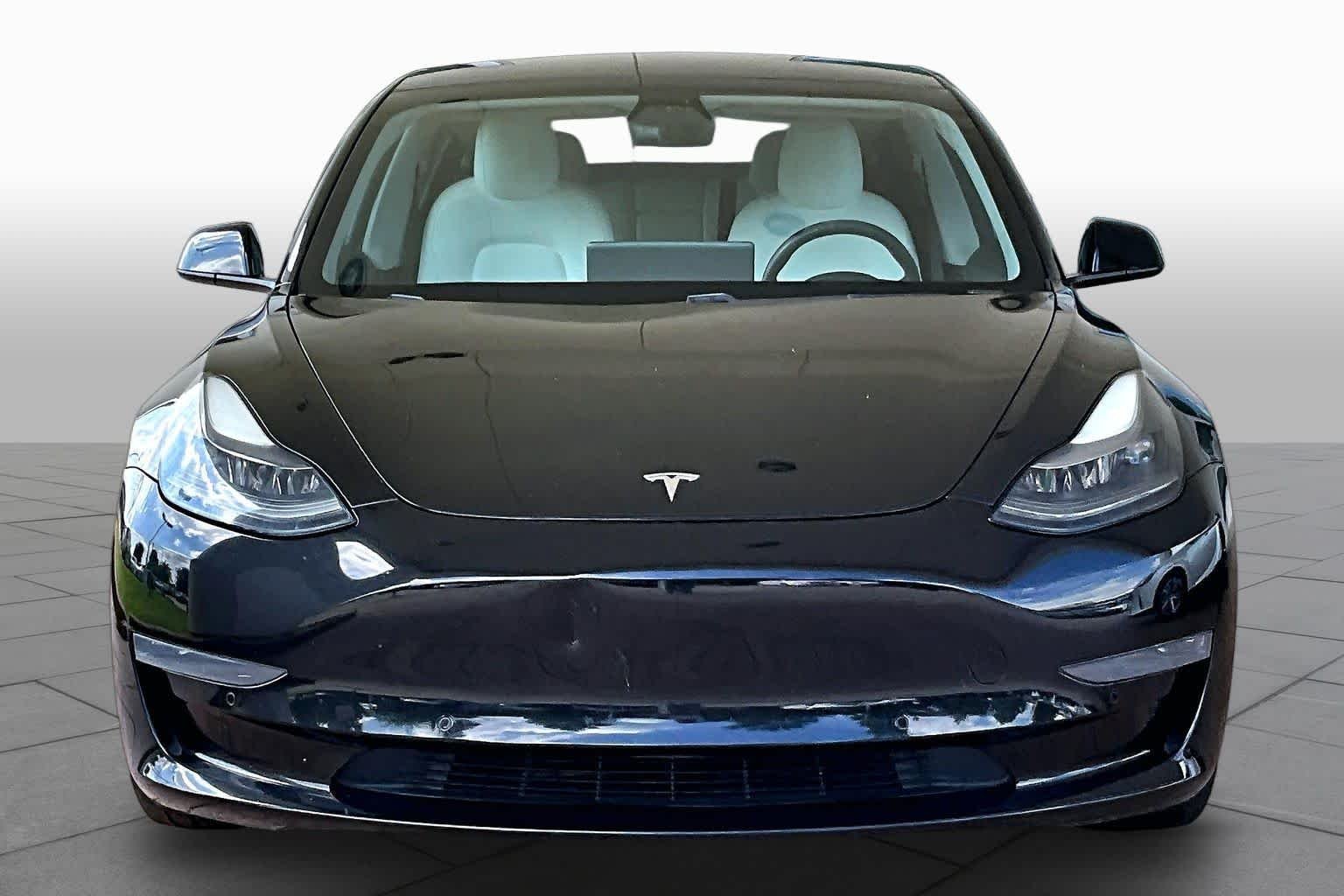 Pre-Owned 2021 Tesla Model 3 Standard Range Plus
