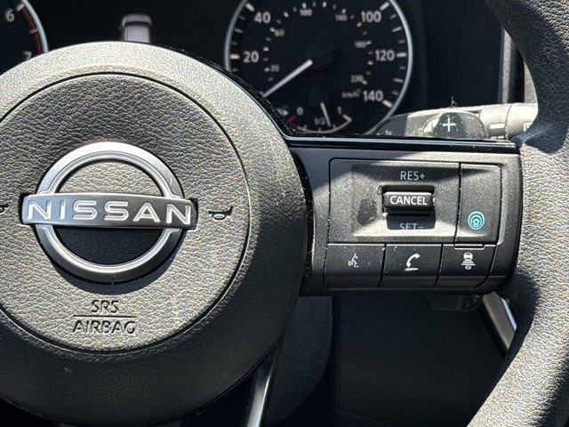 Used 2022 Blue Nissan SV image 22