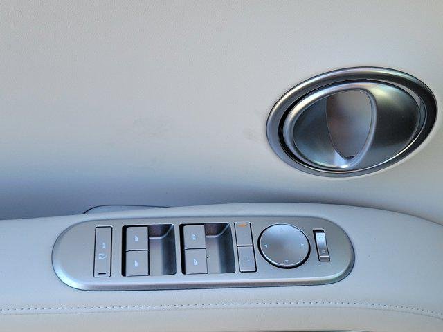 New 2026 Typhoon Silver Metallic Hyundai SEL 7P image 13