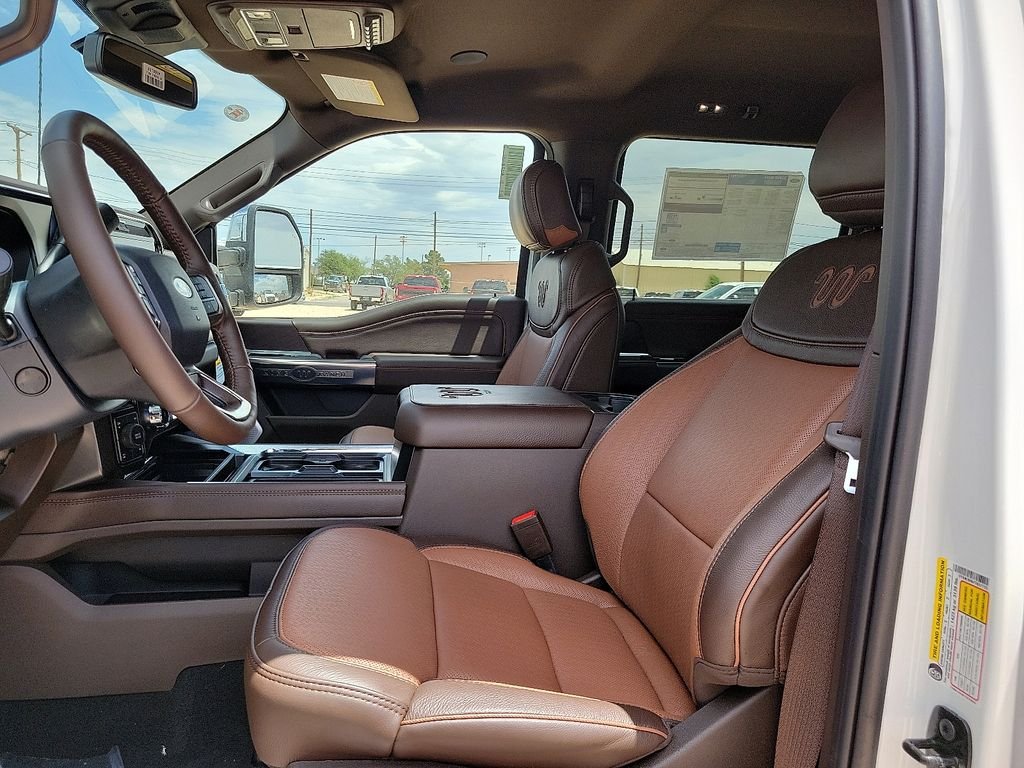 New 2026 Star White Metallic Tri-Coat Ford F-250® King Ranch® image 19