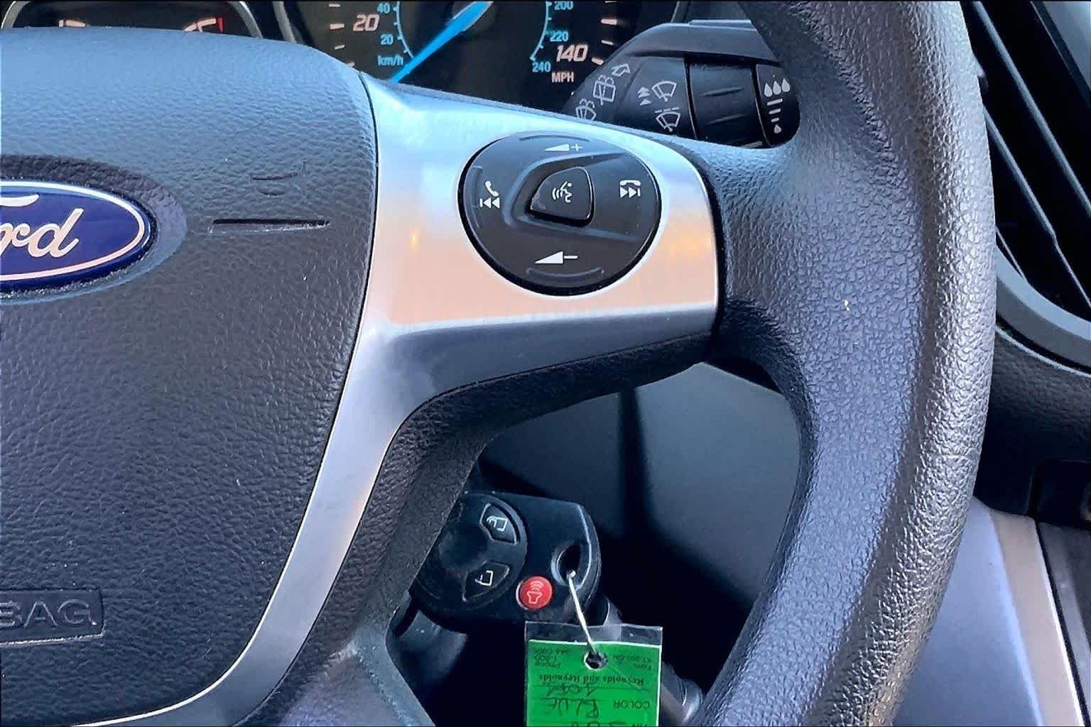 Used 2015 Blue Ford SE image 24