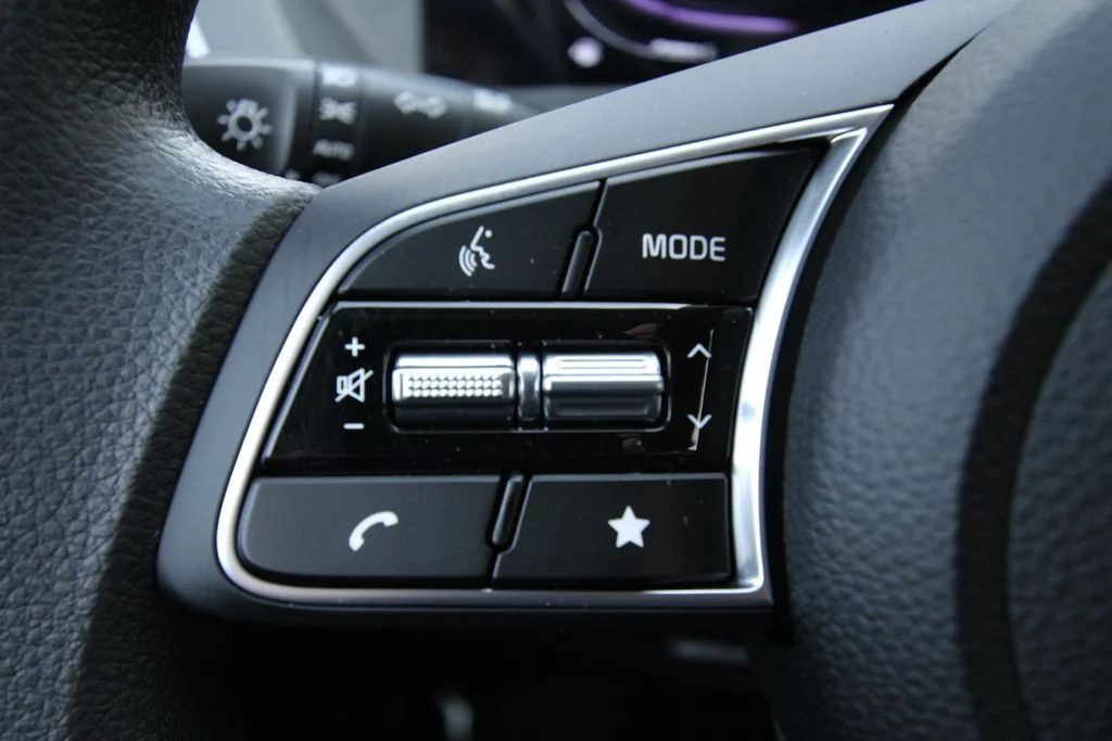 New 2026 Gray Kia LX image 18