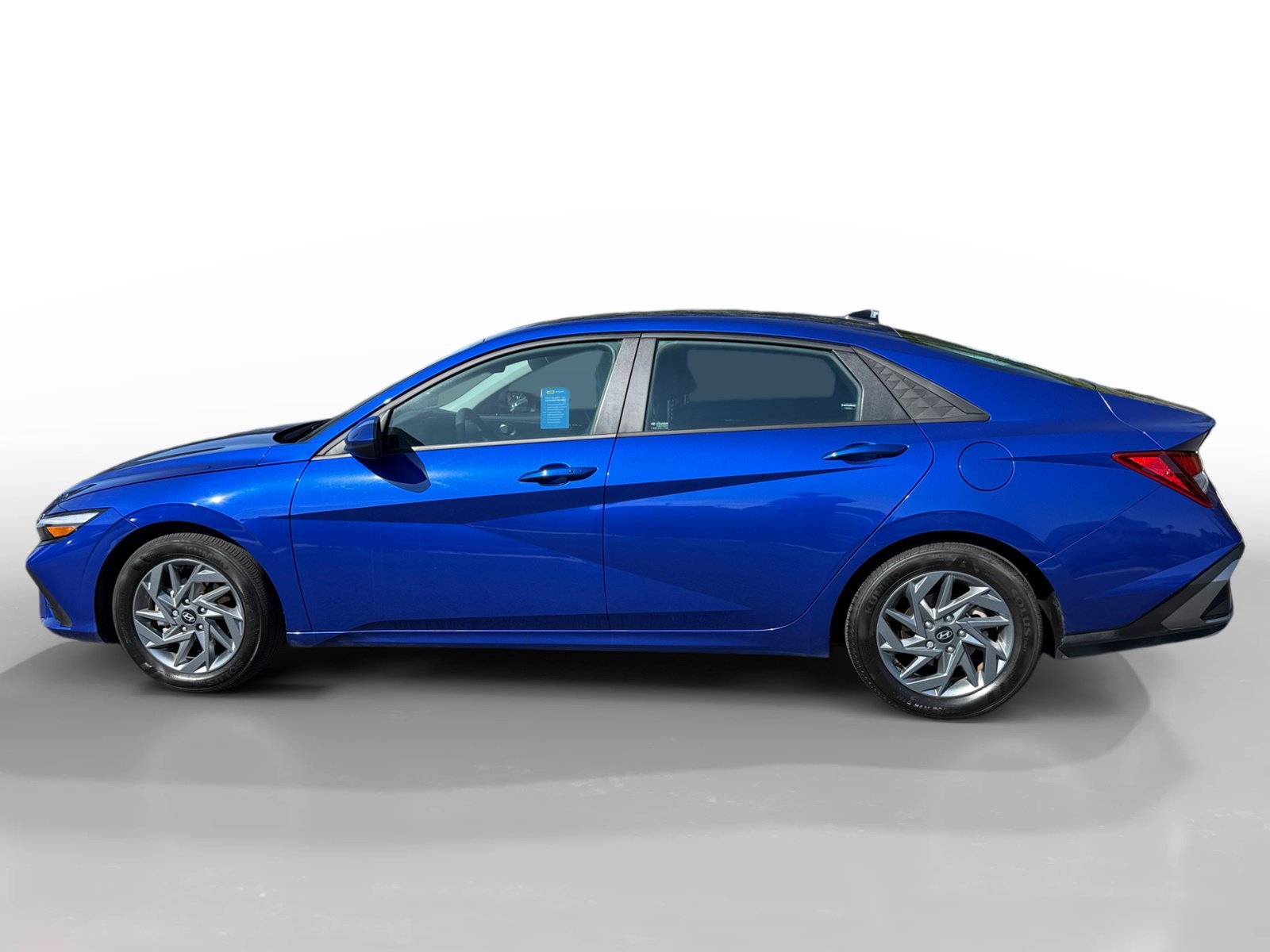 Used 2024 Intense Blue Hyundai SEL image 2