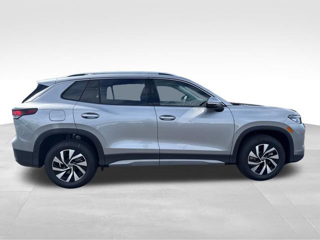 New 2026 Pyrite Silver Metallic Volkswagen S image 9