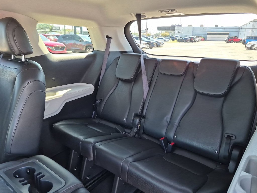 Used 2024 Gray Kia LX image 36