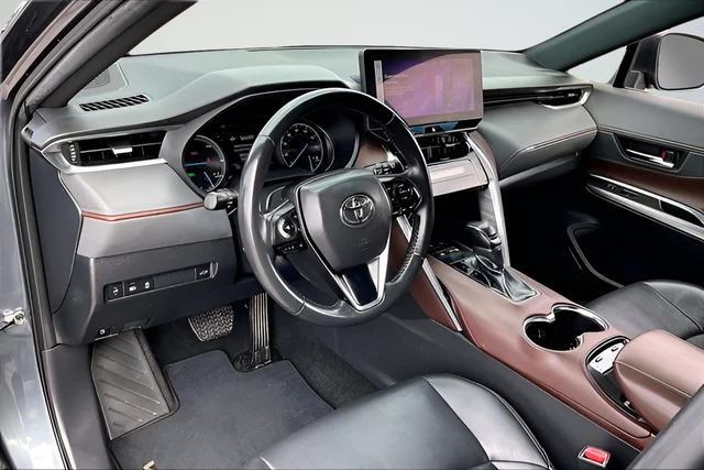 Used 2023 Gray Toyota XLE image 14