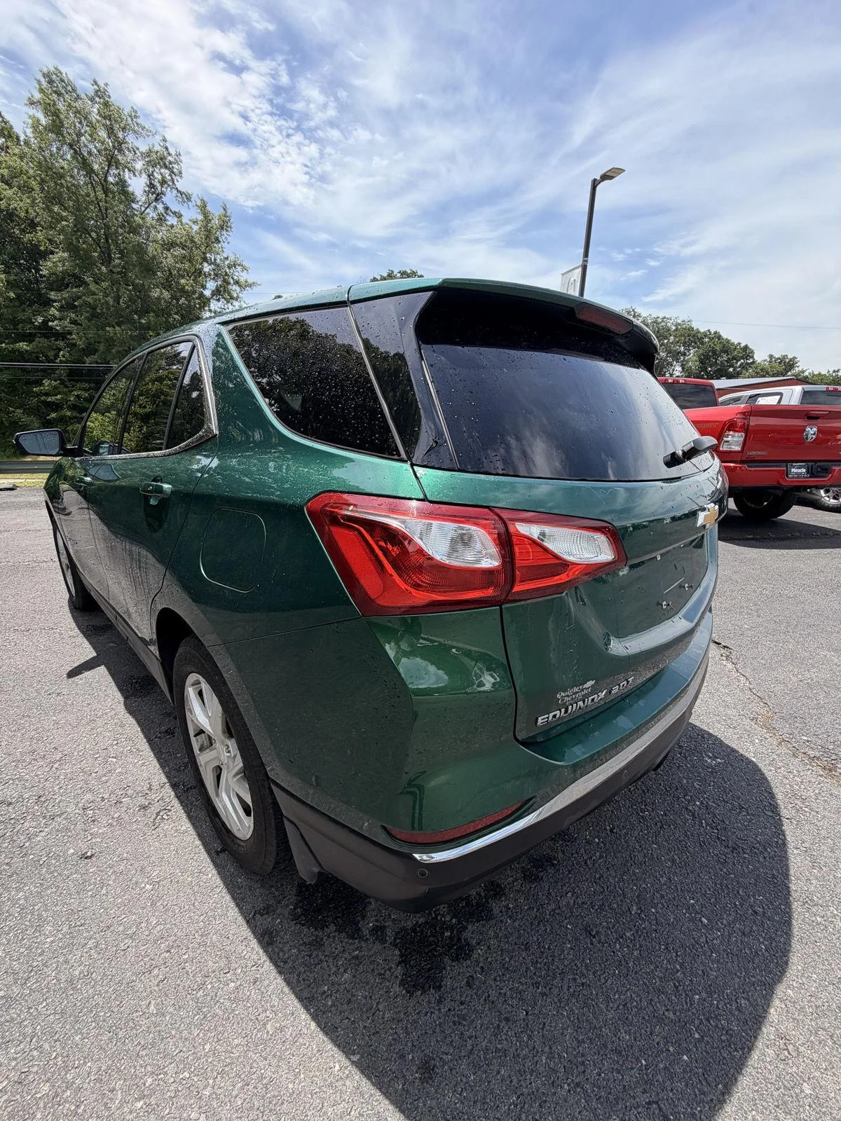 Used 2018 IVY METALLIC CHEVROLET TRUCK LT image 7