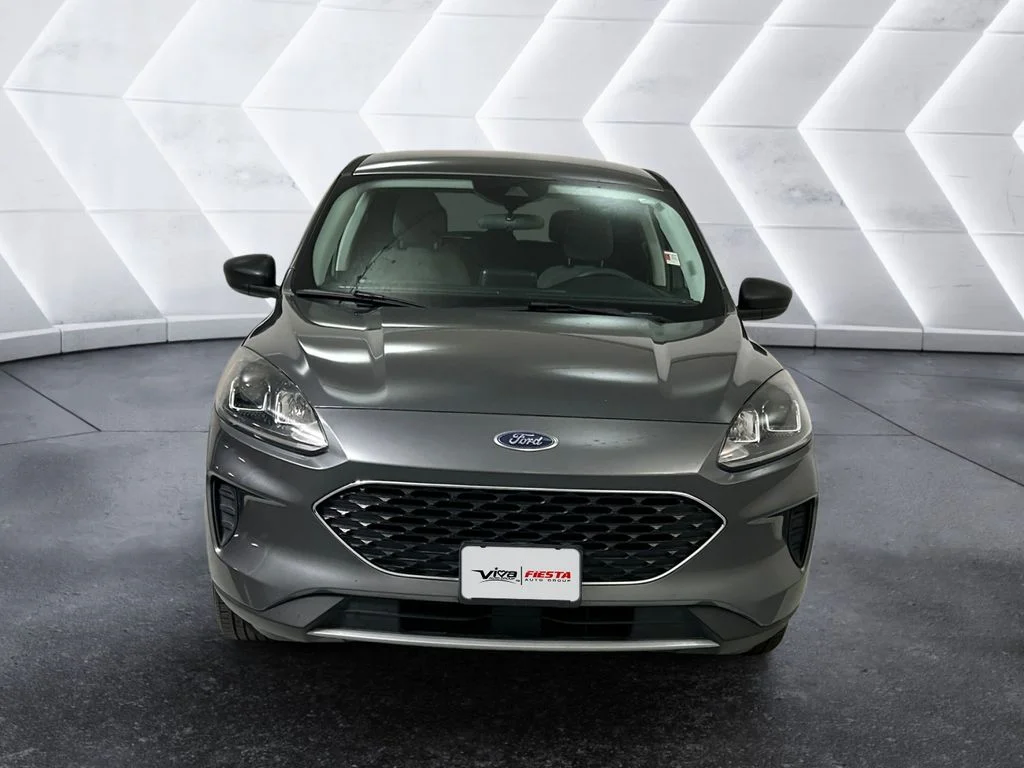 Used 2022 Gray Ford SE image 2