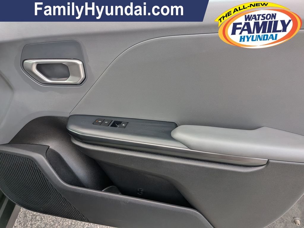 Used 2025 Gray Kia LXS image 24
