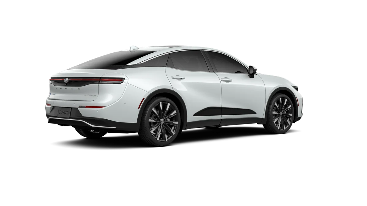 New 2026 Oxygen White Toyota Platinum image 10