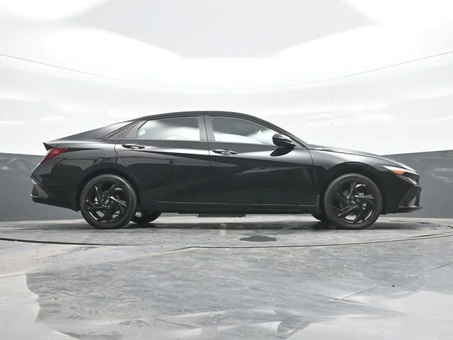 New 2026 Black Hyundai SEL Sport image 24