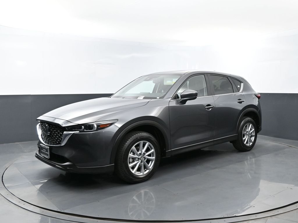 2023 Mazda CX-5 S Preferred package Auto AWD's photo