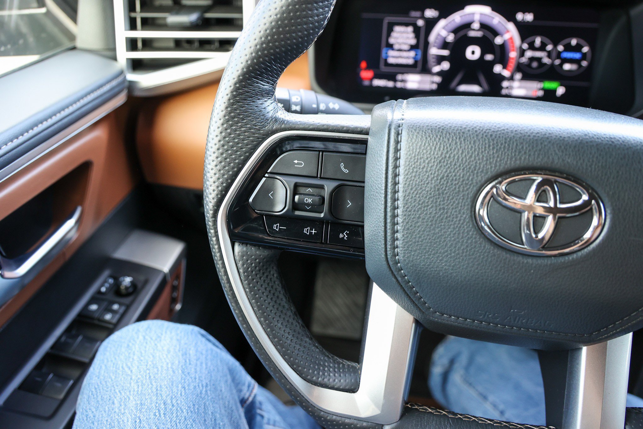 Used 2025 Lunar Rock Toyota 1794 Edition Hybrid image 21