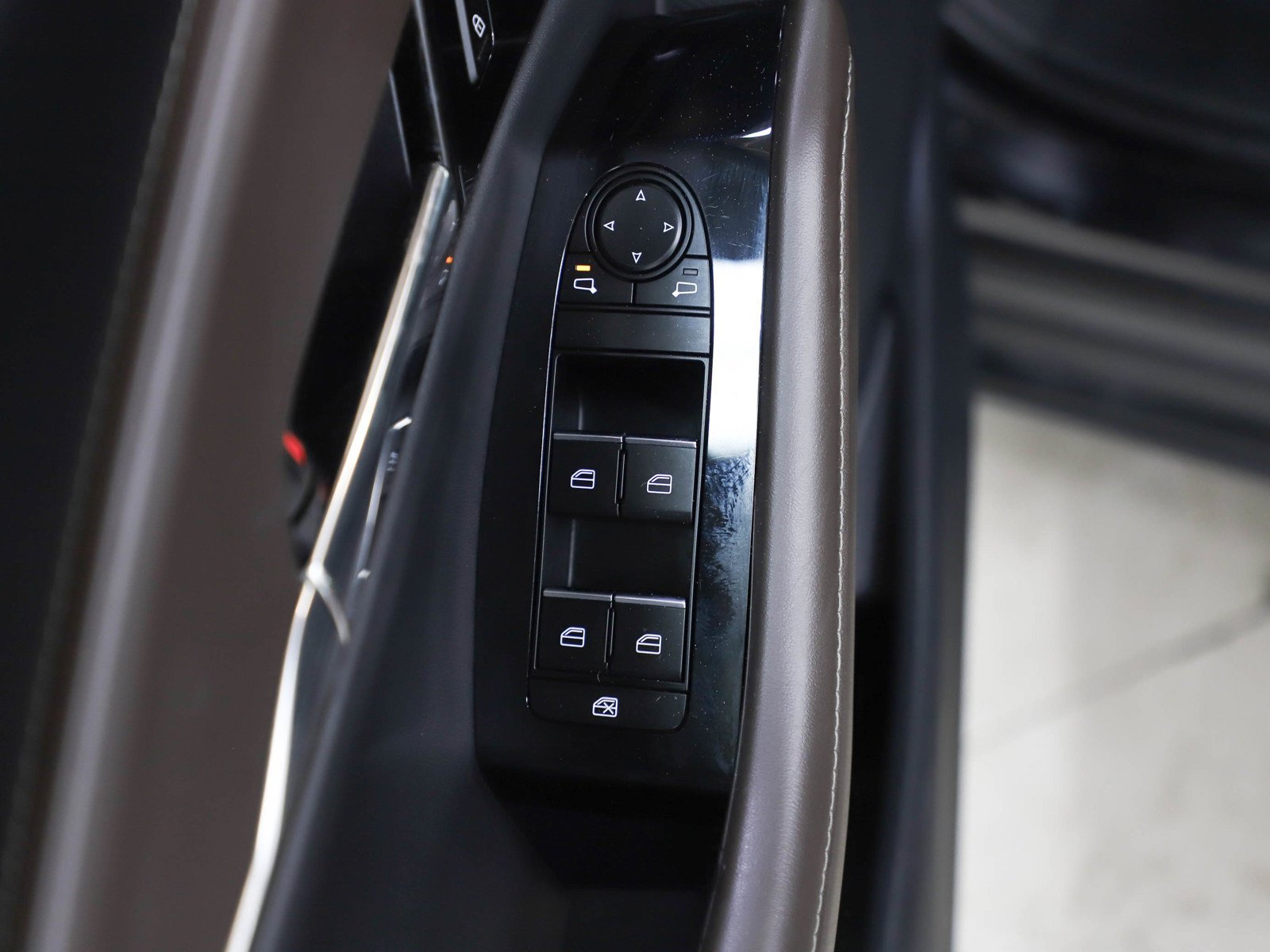 Used 2024 Jet Black Mica Mazda 2.5 S Premium Package image 19