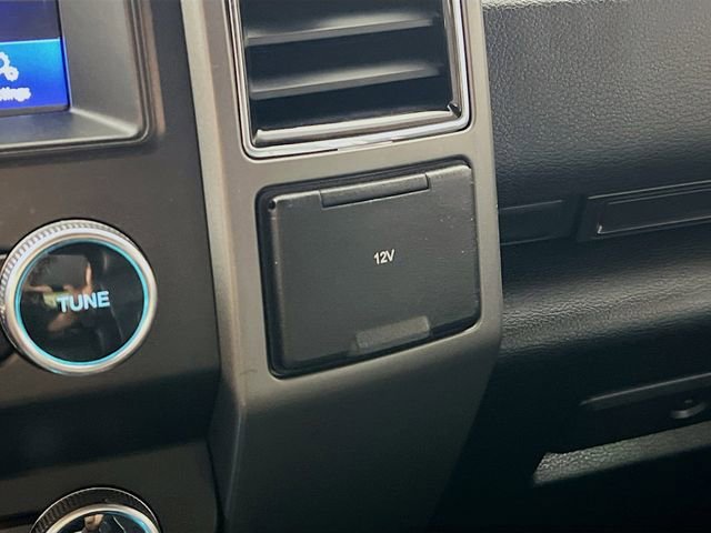 Used 2020 Gray Ford XLT image 32