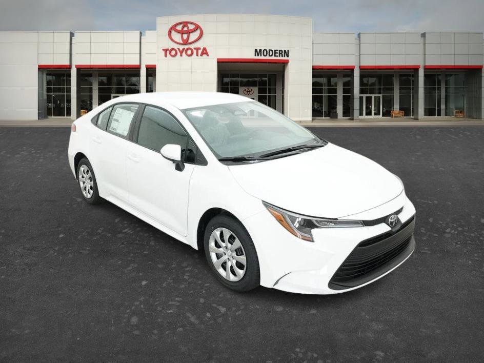 New 2026 Ice Cap Toyota LE image 13