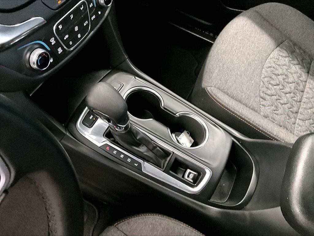 Used 2024 Lakeshore Blue Metallic Chevrolet LT image 20