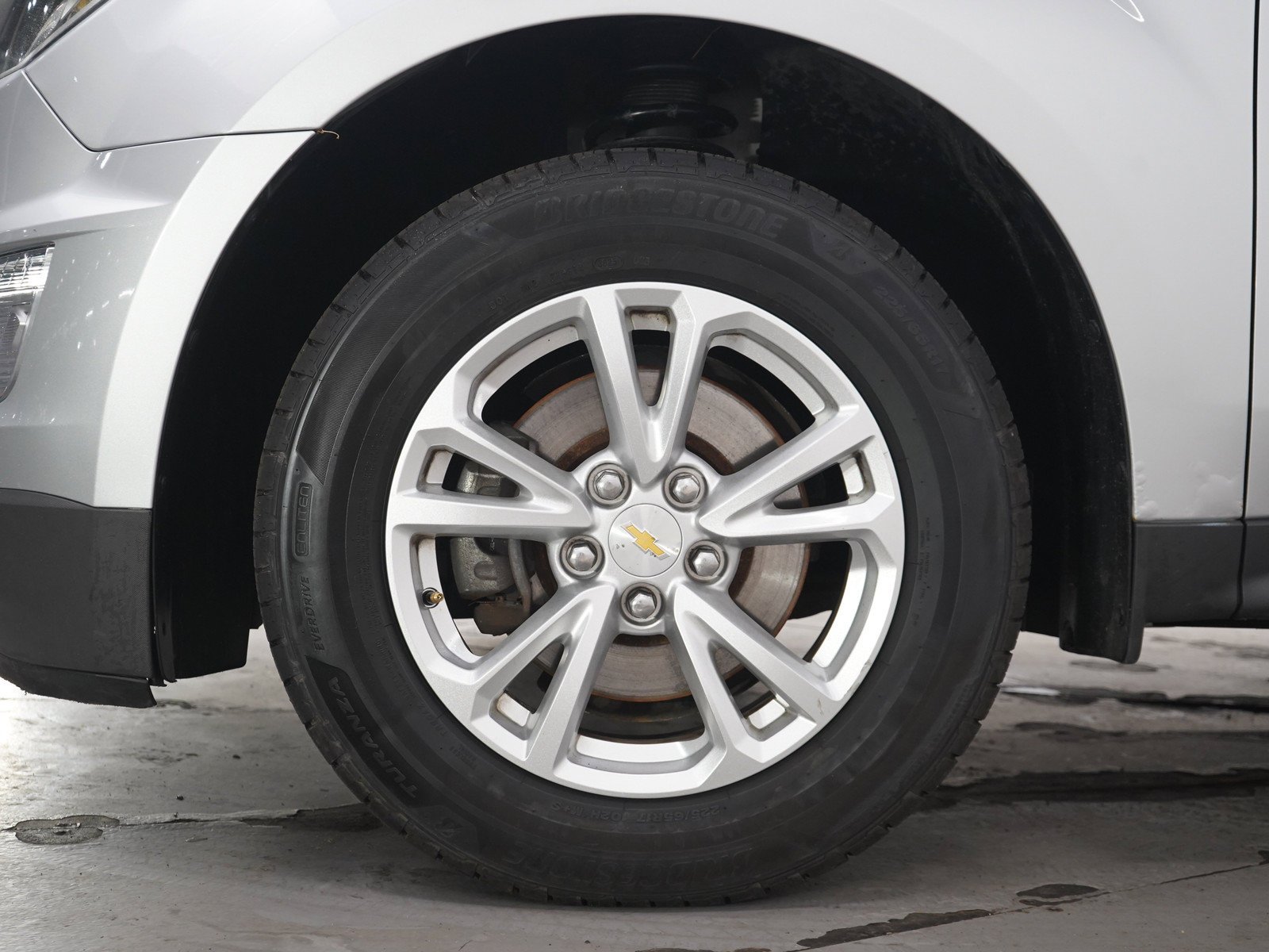 Used 2017 Silver Ice Metallic Chevrolet LT image 29