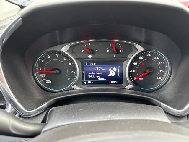 Used 2019 Pacific Blue Metallic Chevrolet LT image 19