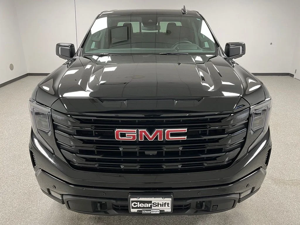 Used 2024 Black GMC Elevation image 3