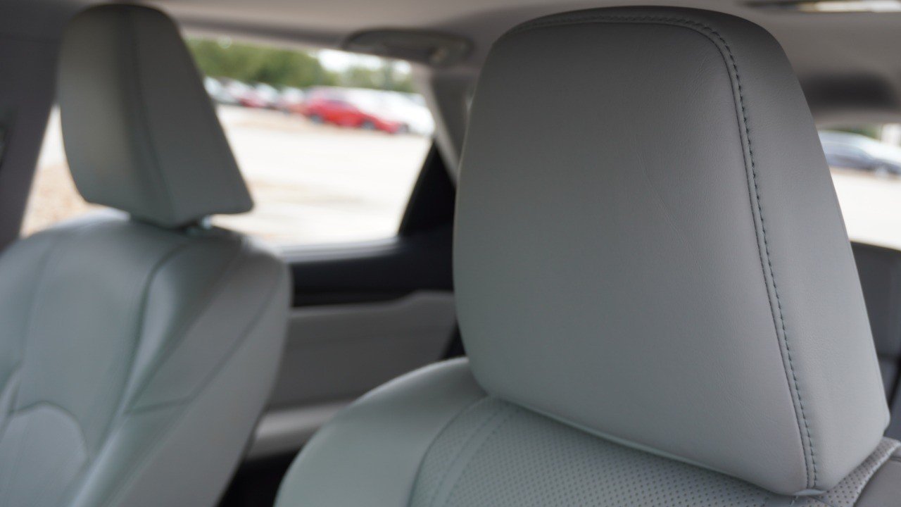 Used 2019 Blue Lexus RX 350L Luxury image 27