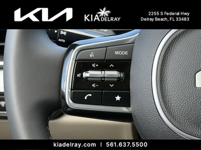 New 2026 Snow White Pearl Kia LXS image 29