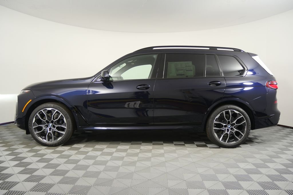 Used 2026 Carbon Black Metallic BMW xDrive40i image 6