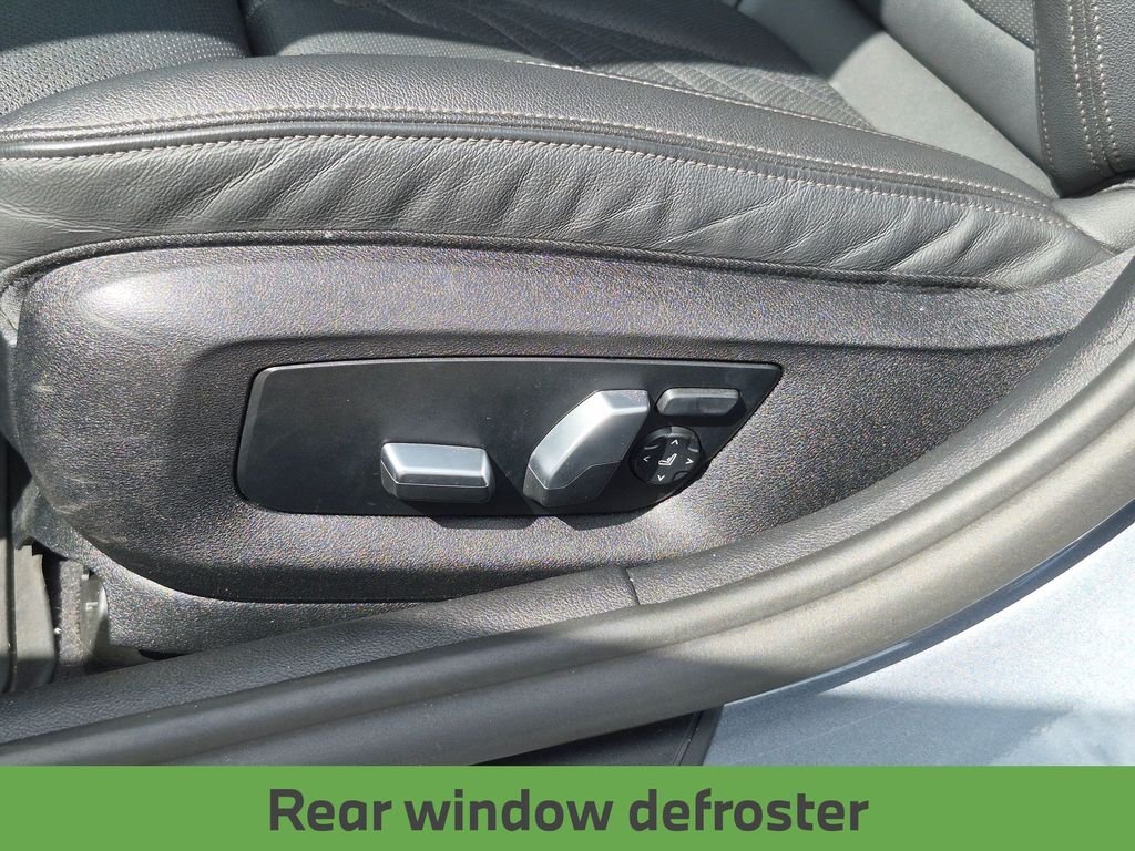Used 2021 Blue BMW 530i image 18
