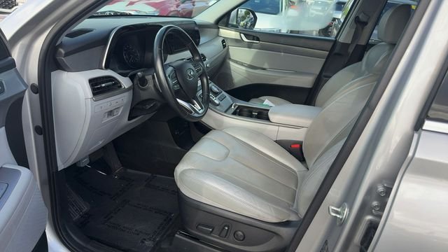 Used 2022 Silver Hyundai SEL image 12