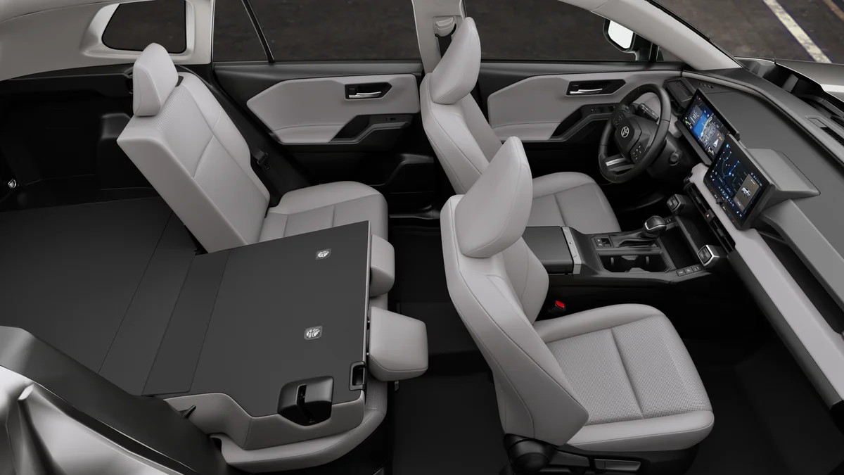 New 2026 Blueprint Toyota XLE Premium image 22