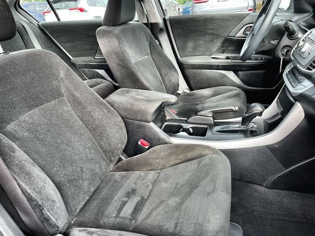 Used 2013 Silver Honda LX image 25