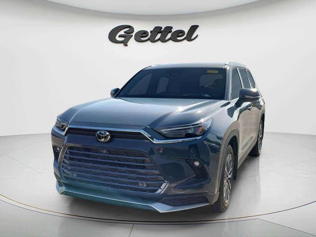 2025 Toyota Grand Highlander Hybrid MAX Platinum AWD's photo