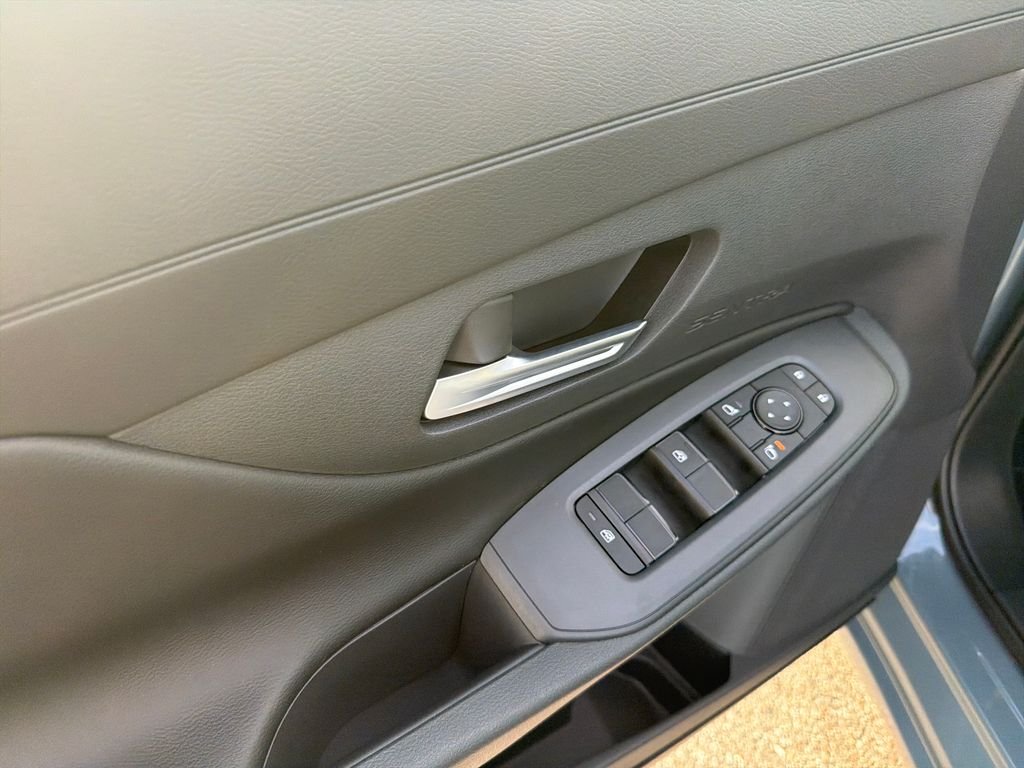 New 2026 Nissan Sentra SV 4D Sedan