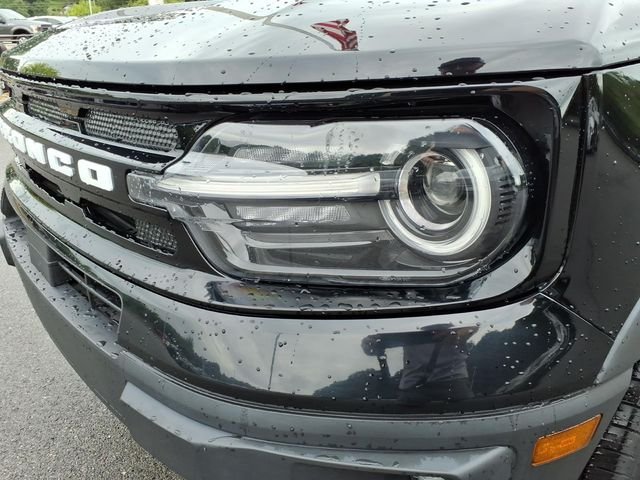 Used 2023 Black Ford Outer Banks image 4
